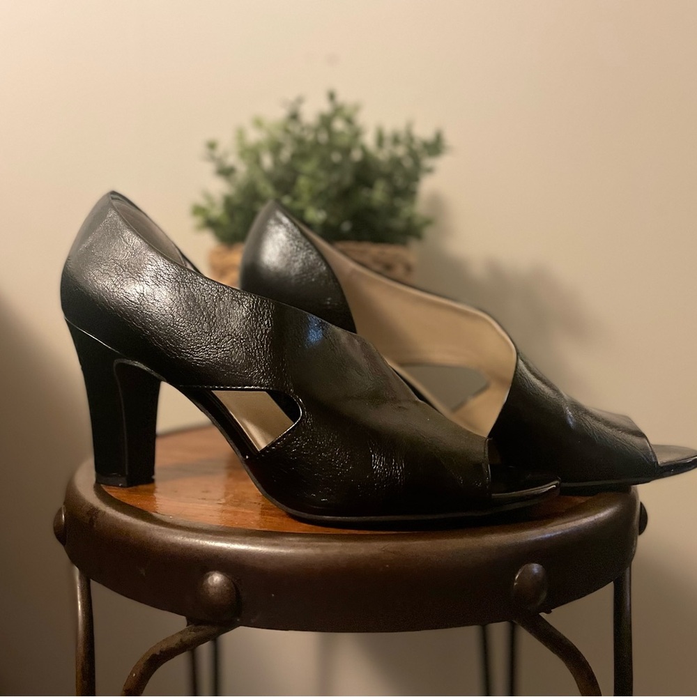 Elegant Black Women's Heels